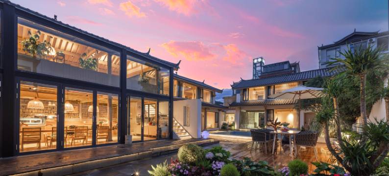 景华·SERMONT丨望山雪丨奢享影音丨泳池观景度假民宿图片