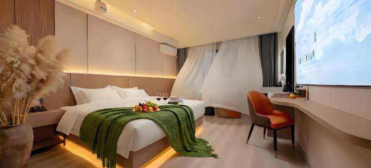 滕王阁•豫章VACATIONDREAMS•CINEMA影院轻居酒店(南昌万寿宫站店)图片