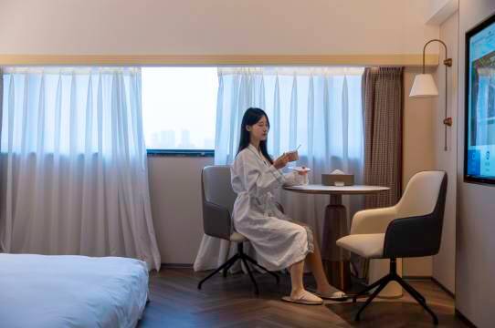 重庆解放碑豪生HOWARD JOHNSON Life酒店图片