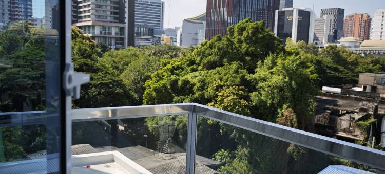 GLINT Siam Bangkok Hotel图片