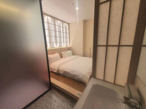 龙猫精灵酒店(沈阳高铁站店)图片