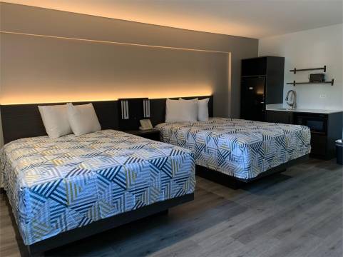 开间 6 罗克福德, 伊利诺伊州 – RFD 机场(Studio 6 Rockford, IL – RFD Airport)