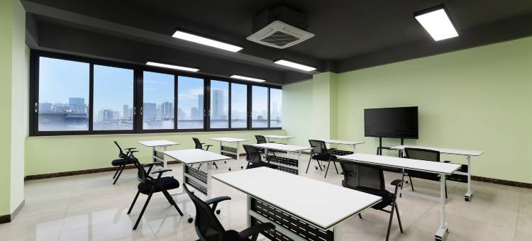 西子礼白酒店(天府熊猫塔建设路店)图片