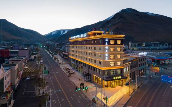 hotel overview picture