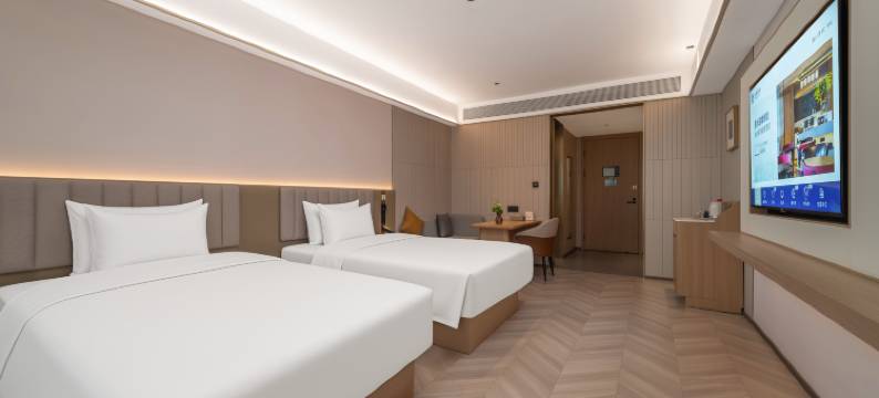 星程银川长城中路华雁湖畔酒店图片