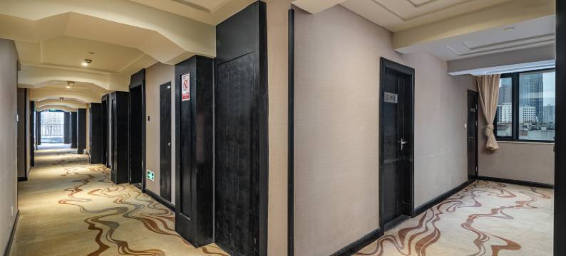 贵阳柒號花园·春Spring(喷水池地铁站太平路网红街店)图片