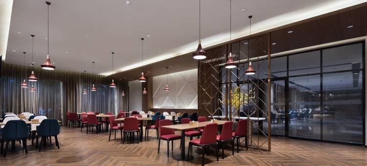 柏曼国际大酒店(长沙万家丽广场马王堆地铁站店)图片