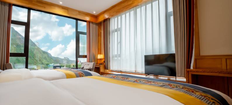 向巴拉精品酒店(新都桥店)图片