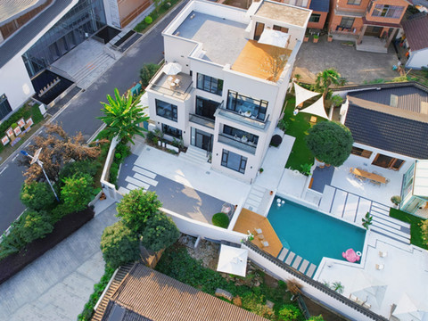 简隐·JIANYIN泳池亲子度假民宿(湖州长颈鹿庄园店)