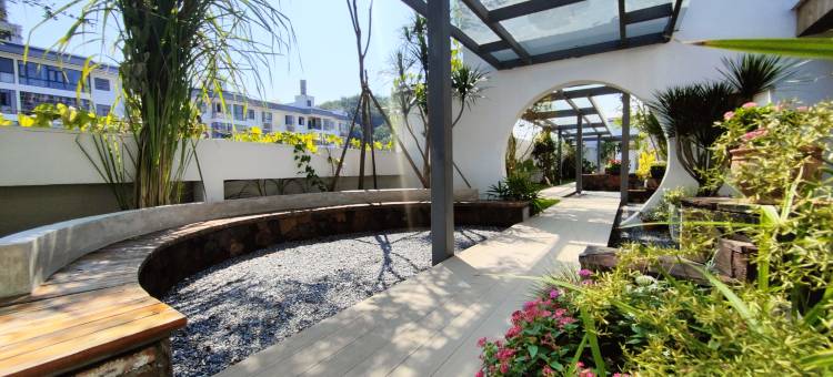 河口牧歌精选酒店(河口北站店)图片