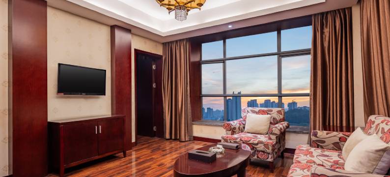 豪威柏悦大酒店(京山火车站店)图片