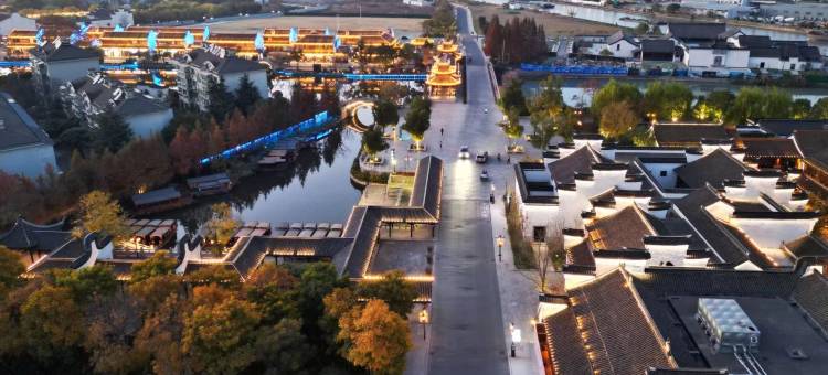 享悦逸居酒店(南浔古镇店)图片