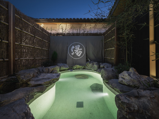 知山温泉.设计民宿