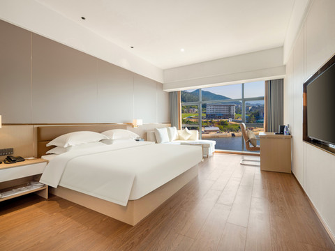 蓝泉国际酒店(防城港上思县民族中学明江店)