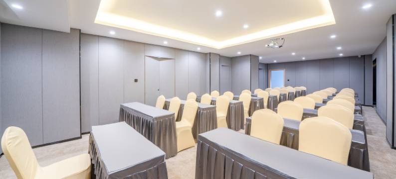 柏源雅庭酒店(青秀山地铁站店)图片