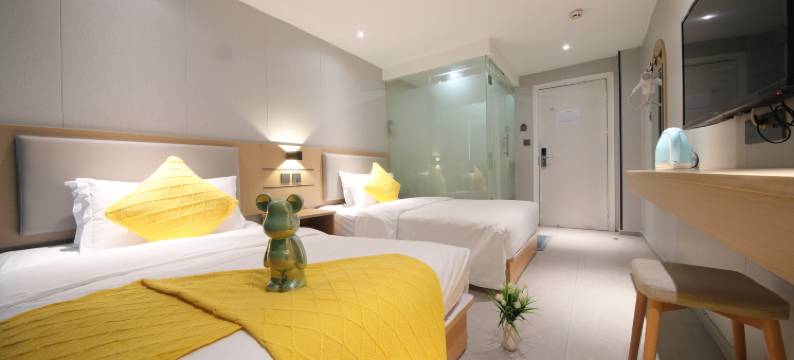 三月天宾馆(武汉光谷软件园店)图片