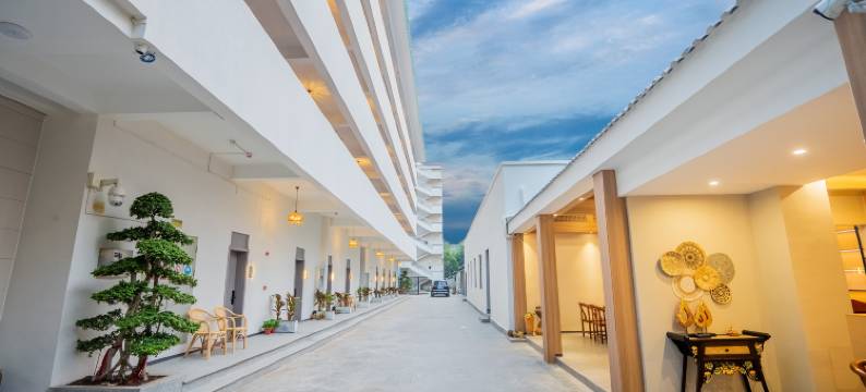 西双版纳景洪纳里纪亿酒店(曼听公园店)图片