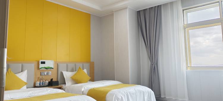 仲巴天圣假日酒店图片