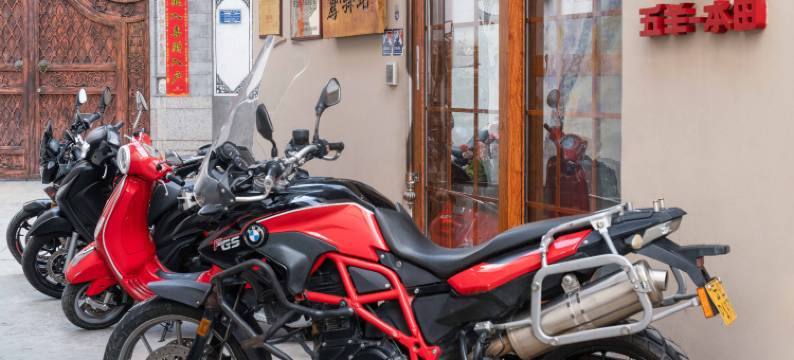 翔骑Flyrider·苹果姐姐机车客栈(大理古城店)图片