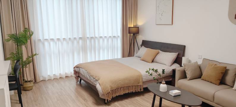 栖希民宿(苏宁广场庆云桥地铁站店)图片