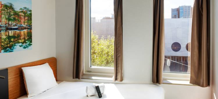 阿姆斯特丹体育馆大道便捷酒店(easyHotel Amsterdam Arena Boulevard)图片