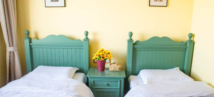 霍勒津民宿(满洲里北湖公园店)图片