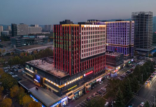 巩义中州国际饭店外景图