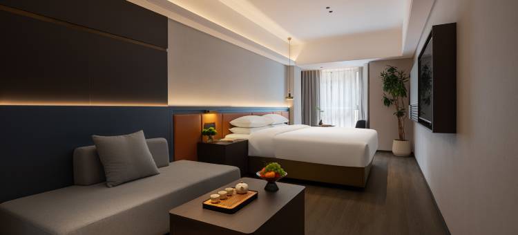 蓝色几何酒店(郑州新郑国际机场店)图片