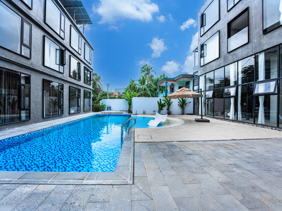 一木庄园·星空恒温泳池美宿(三亚凤凰机场T3航站楼店)