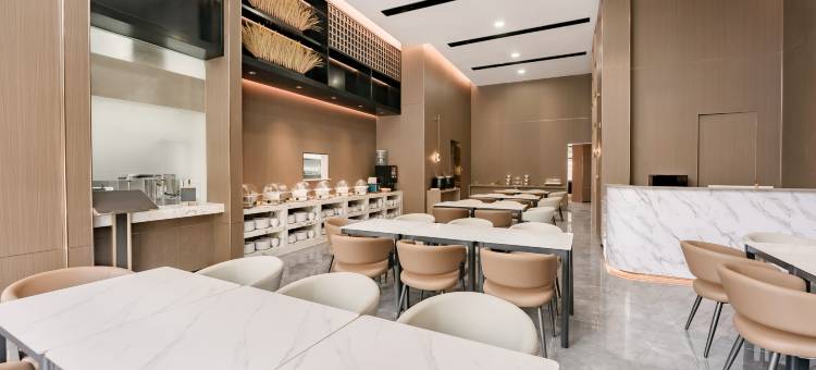 逸柏国际美居(佛山千灯湖环宇城店)图片