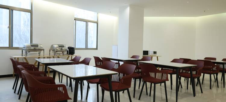 全卓酒店(陕西商贸学院店)图片