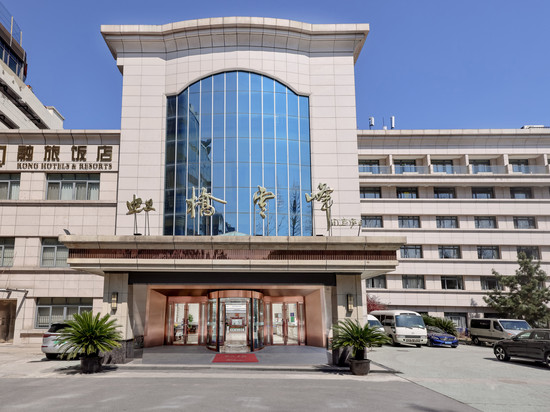 上海虹桥云峰宾馆(水城路地铁站)