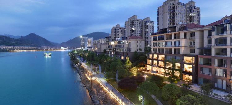 見山·不是山 | Mountain Echo江景度假民宿(郴州资兴东江湖店)图片