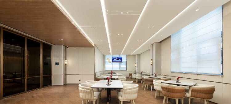 武汉汉口江滩黎黄陂路亚朵酒店图片