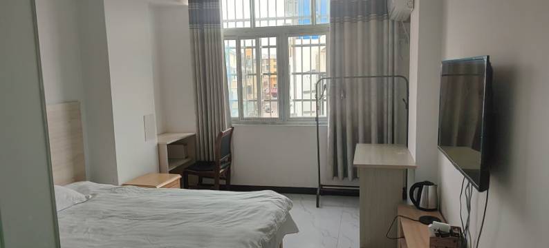 海盛宾馆(浠水火车站店)图片