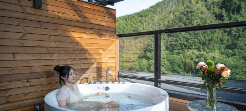 篝火山庄·溪畔·星空泳池亲子度假民宿(月亮湾景区店)图片