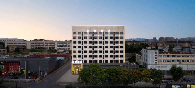 致欢酒店(金华汽车城水果批发市场店)图片