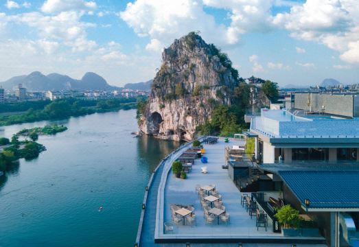 SYYF Li River Landscape Courtyard Hotel( Elephant Trunk Hill and Two Rivers & Four Lakes) Over view