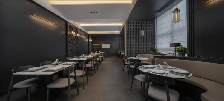 中濠悦际酒店(东莞虎门君乐汇店)图片