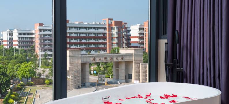 三禧酒店(桂林广西师范大学雁山校区店)图片