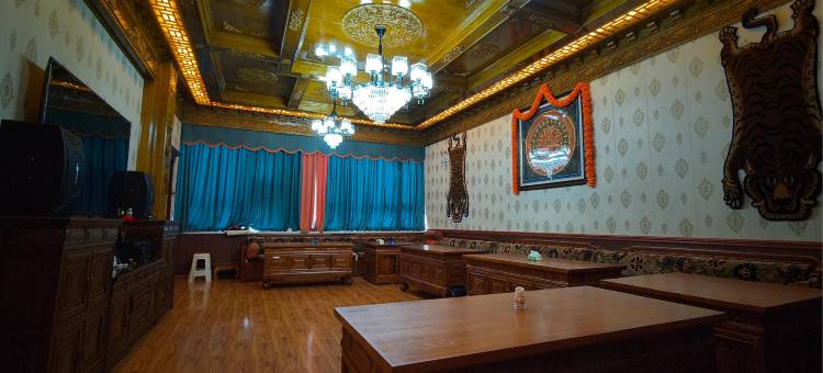 康马康雄大酒店图片