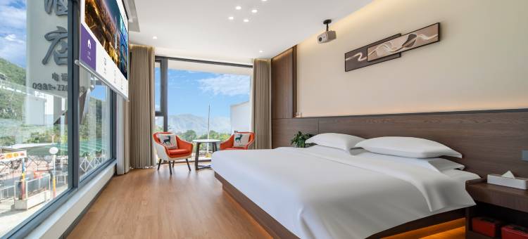 云台山瑞居酒店(岸上服务区店)图片