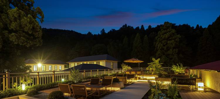 庐山牯岭街美庐亚朵酒店图片