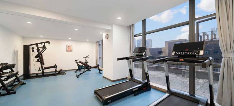 宜朵酒店(宾阳力沃广场凤凰湖公园店)图片