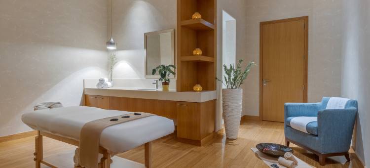 古赖尔瑞士酒店(Swissôtel Al Ghurair)图片