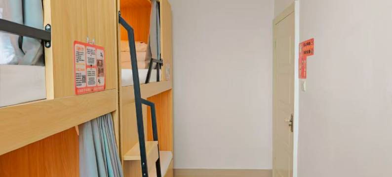 三只猫青年旅社(凤林地铁站店)图片