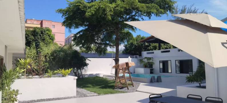 忆渡安隅民宿(北海银滩店)图片