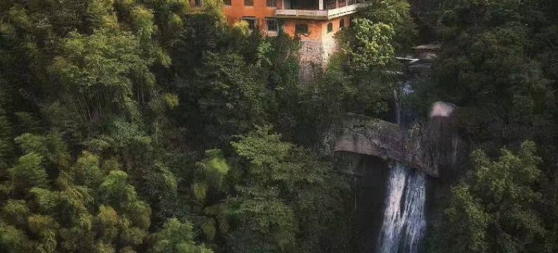 朴墅·Rustic侘寂风轻奢度假美宿(缙云仙都景区轩辕街店)图片