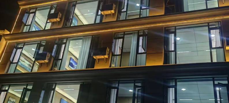 禄劝鑫顺酒店图片