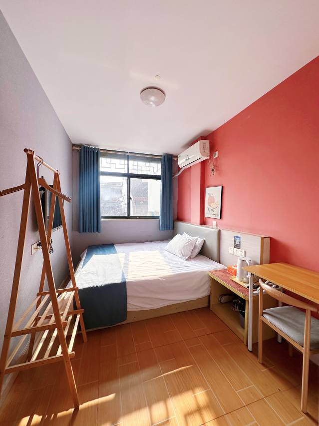 苏州柿子酒店(观前平江路店)